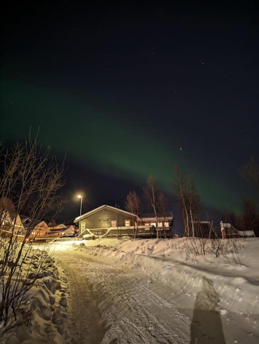 Koselig Leilighet Naer Bussholdeplass Og Natur. Tromso Exterior photo